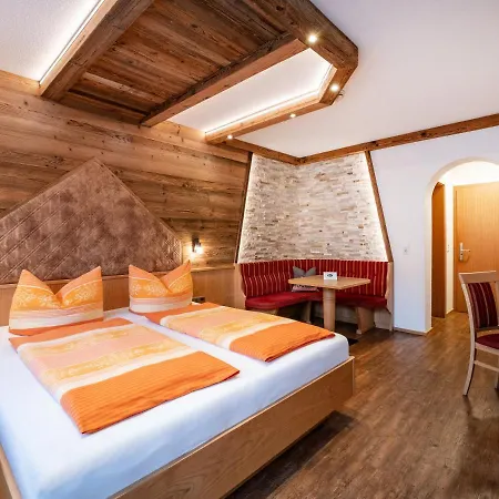 Alpina Hotel Ried im Zillertal