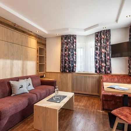 Alpina Hotel 4*