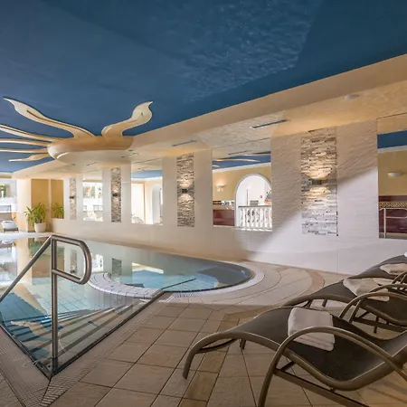 Alpina Hotel Ried im Zillertal