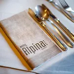 Hotel Alpina