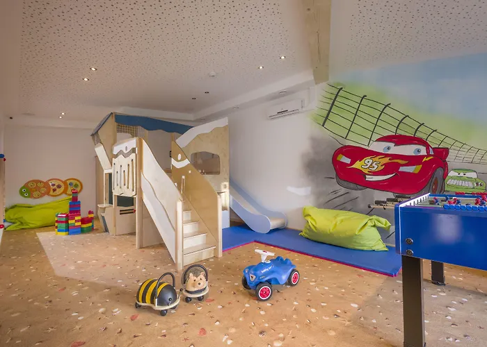 Hotel Alpina Ried im Zillertal